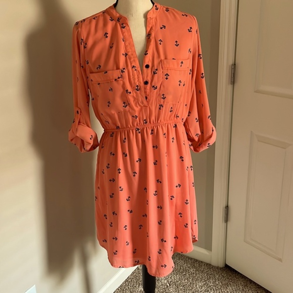 Women’s dress